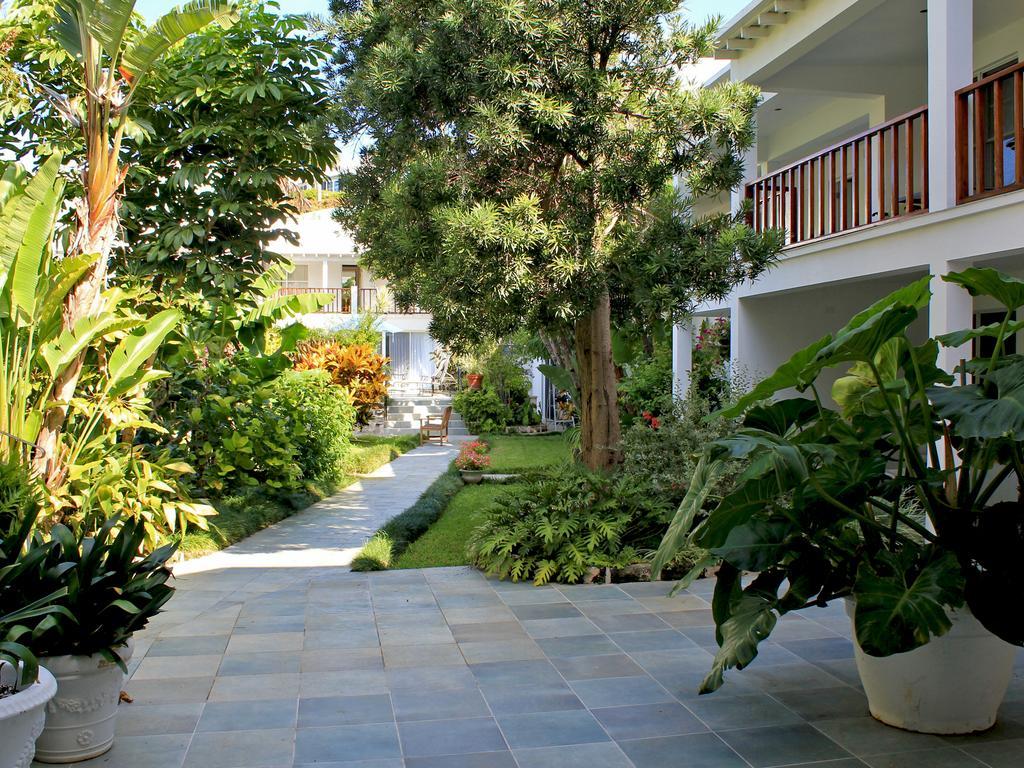 Rosedon Hotel Pembroke Luaran gambar